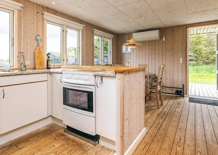 4 Person In Hjorring-by Traum *